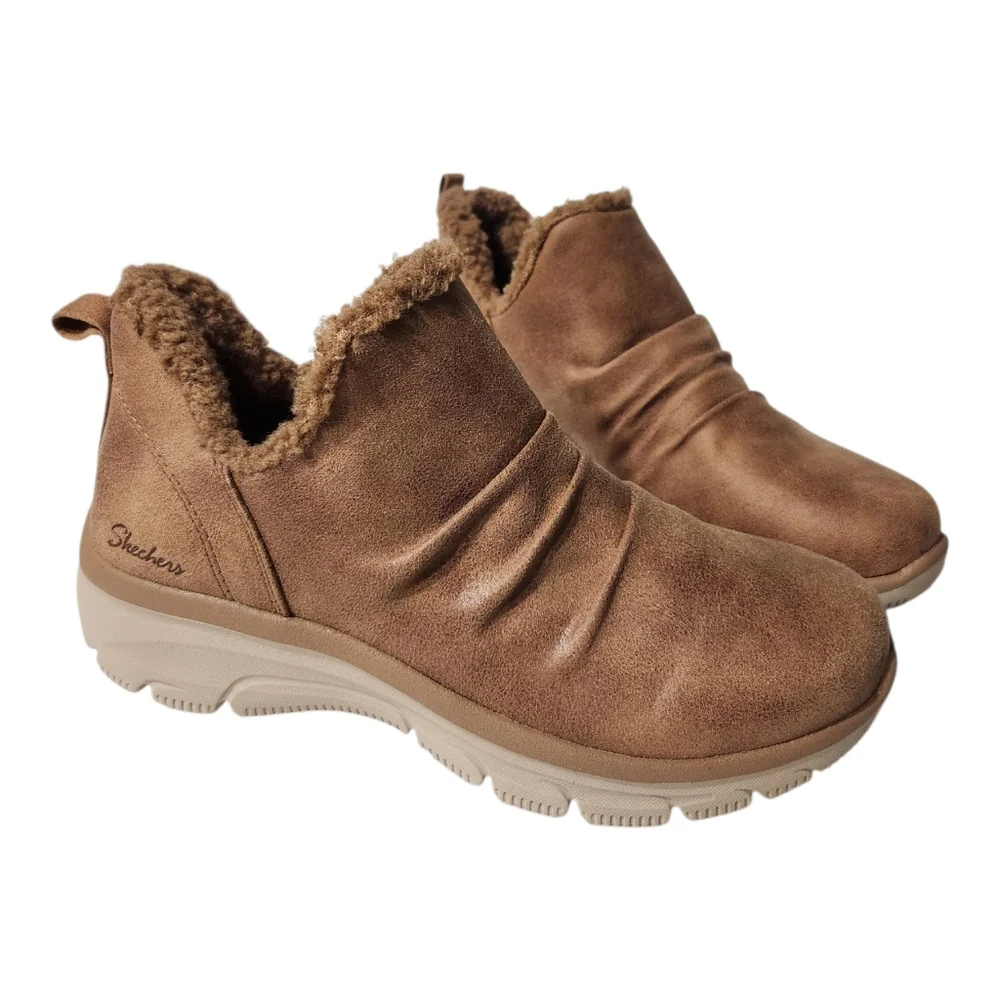 NEW Skechers Easy Going Water-Repellent Sweet Treasure Ankle Boots Size 6